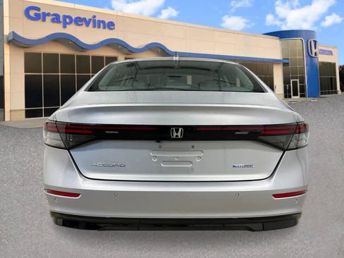 New 2025 Honda Accord EX-L image 4