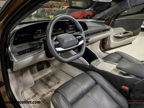 Used 2022 Lucid Air Dream Edition image 18