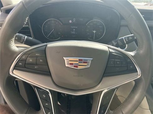 Used 2020 Cadillac XT5 Premium Luxury image 25