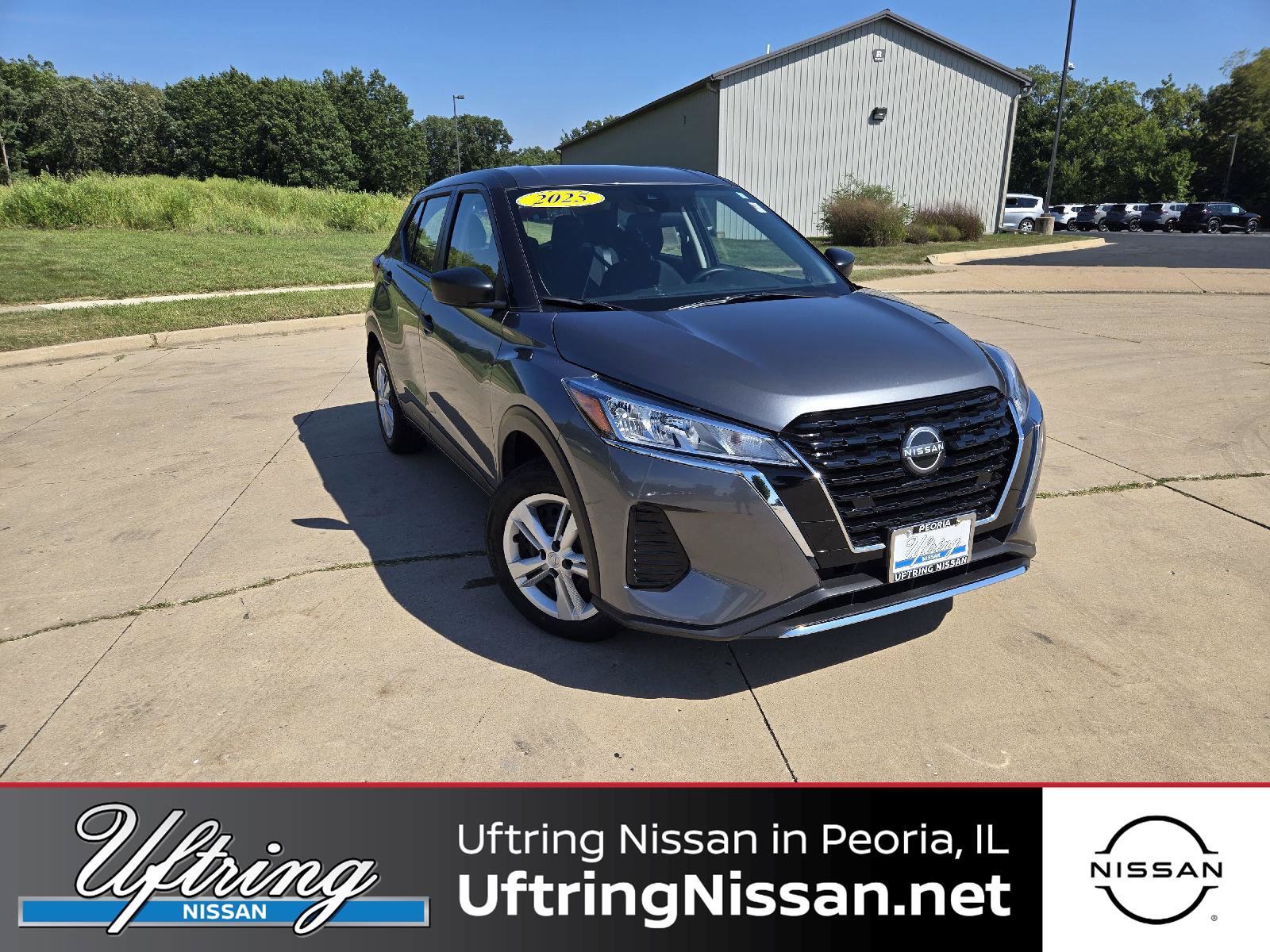 Used 2025 Nissan Kicks Play S FWD image 1