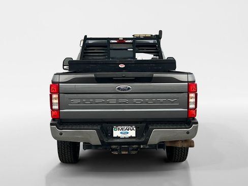 Used 2022 Ford F250 XLT w/ XLT Value Package AWD/4WD image 5