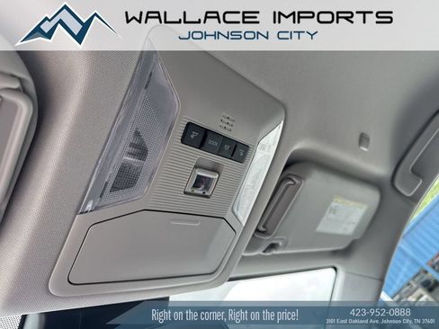 Used 2023 Toyota RAV4 XLE AWD/4WD image 14