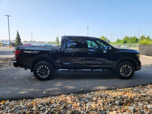 Used 2020 Nissan Titan PRO-4X w/ Pro-4x Convenience Package image 7