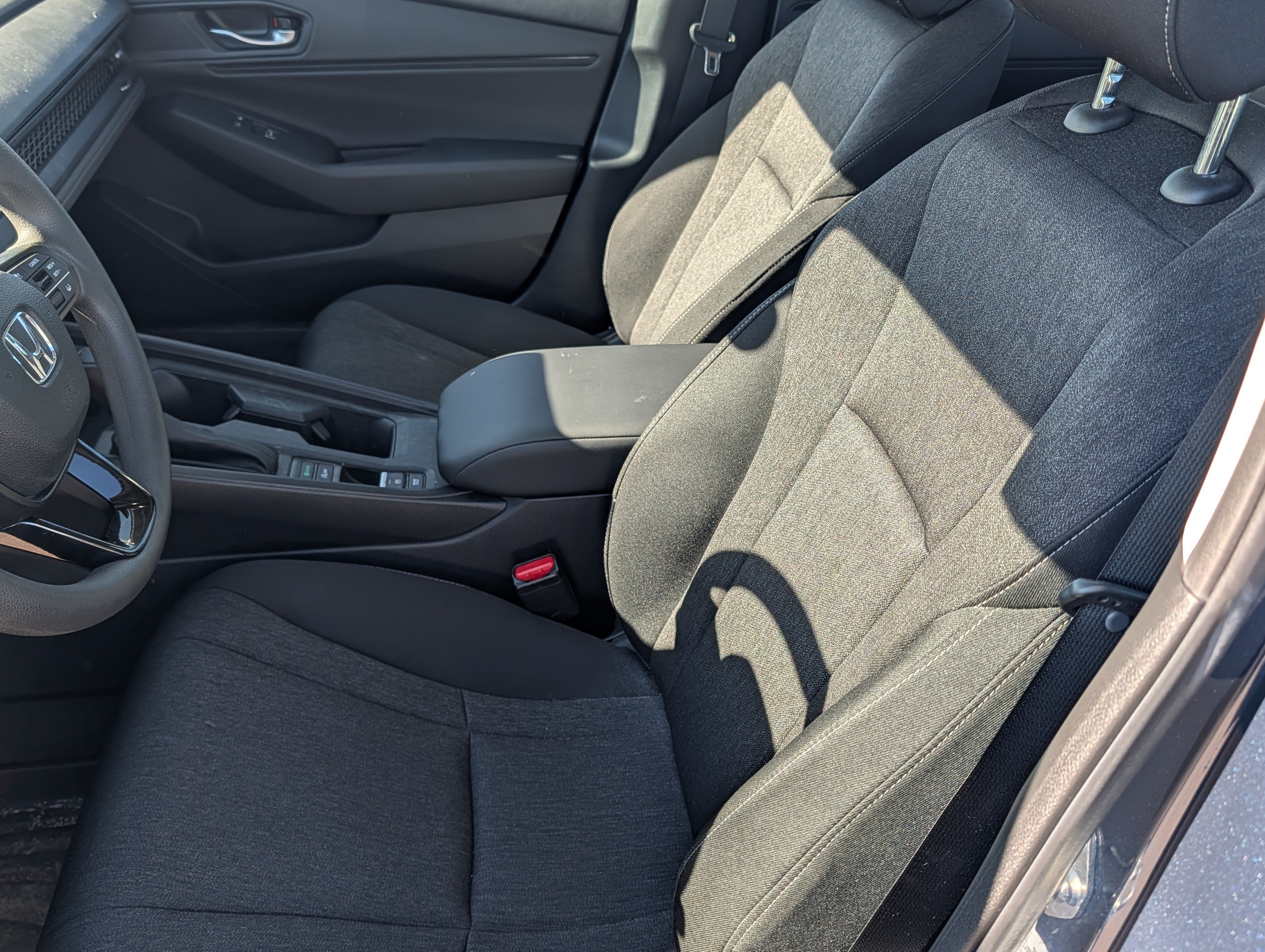 Used 2024 Honda Accord EX image 8