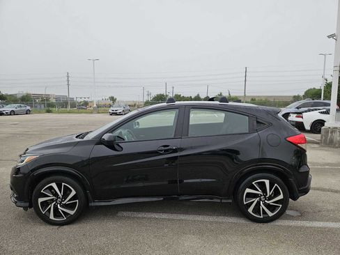 Used 2019 Honda HR-V Sport image 4