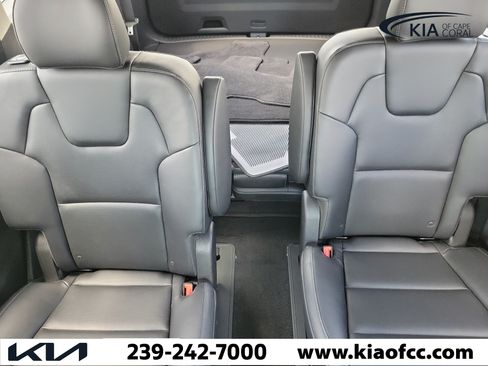Certified 2024 Kia Telluride S FWD image 31