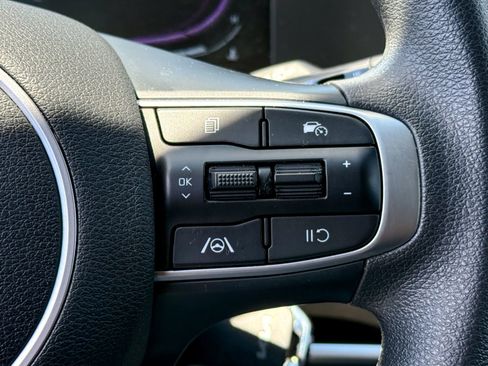 Used 2023 Kia Sportage LX AWD/4WD image 28
