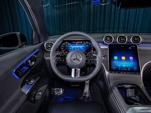New 2026 Mercedes-Benz GLC 300 4MATIC image 14