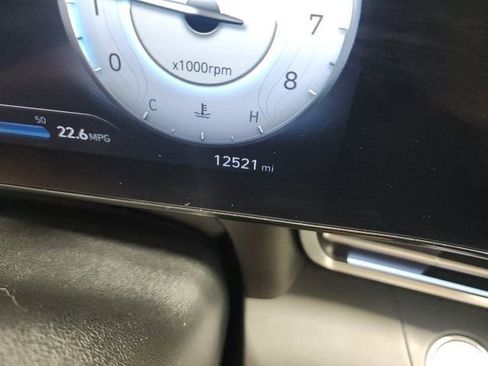 Used 2024 Hyundai Elantra SEL w/ Convenience Package FWD image 30