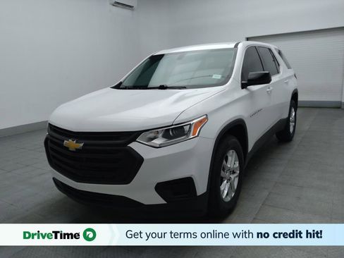 Used 2019 Chevrolet Traverse LS FWD image 1