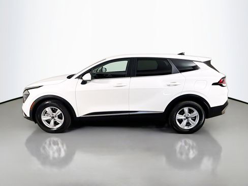Used 2025 Kia Sportage LX FWD image 6