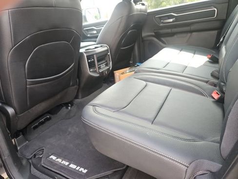 Used 2022 RAM 1500 Big Horn AWD/4WD image 2