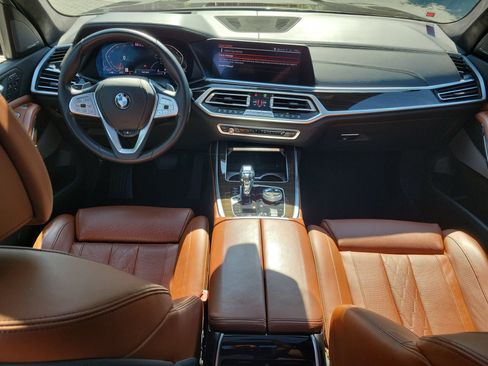 Used 2020 BMW X7 xDrive50i AWD/4WD image 25