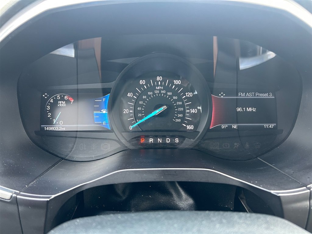 Used 2017 Ford Edge Titanium w/ Equipment Group 301A FWD image 19
