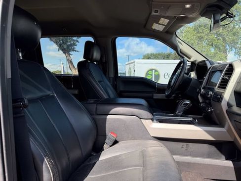 Used 2019 Ford F150 Lariat AWD/4WD image 17