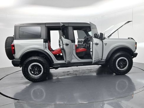Used 2022 Ford Bronco 4-Door w/ Sasquatch Package AWD/4WD image 55