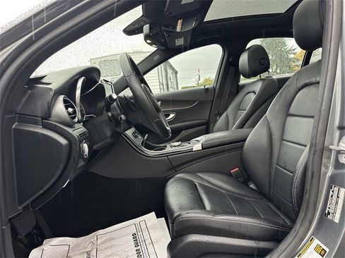 Used 2018 Mercedes-Benz C 300 4MATIC Sedan image 8