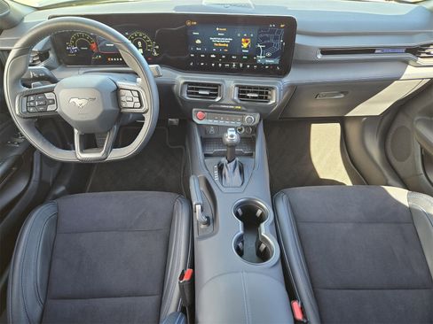 Used 2024 Ford Mustang Dark Horse image 32