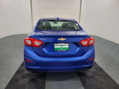 Used 2016 Chevrolet Cruze LT FWD image 6