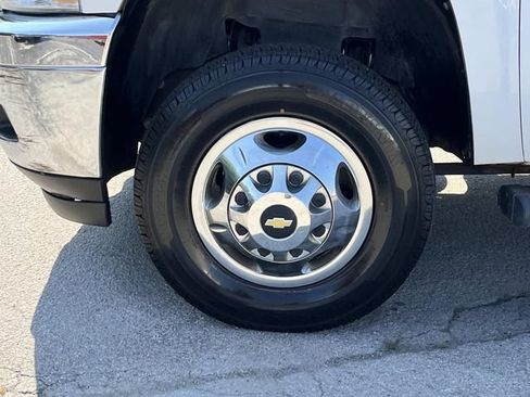 Used 2011 Chevrolet Silverado 3500 LTZ w/ LTZ Plus Package AWD/4WD image 9