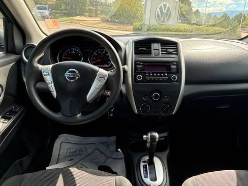 Used 2016 Nissan Versa SV FWD image 17