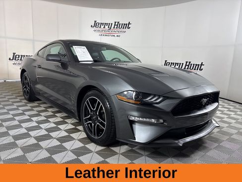 Used 2020 Ford Mustang Premium image 5