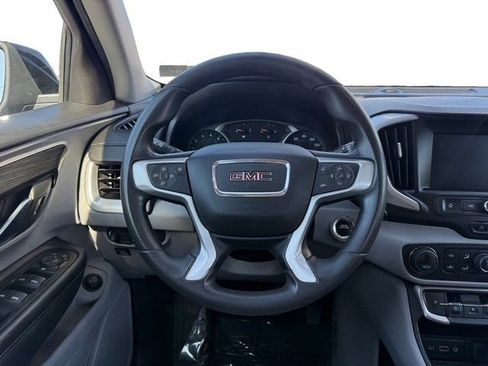 Used 2022 GMC Terrain SLE w/ Driver Convenience Package image 13