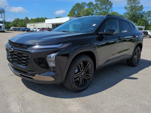 New 2026 Chevrolet Trax ACTIV w/ Driver Confidence Package FWD image 8