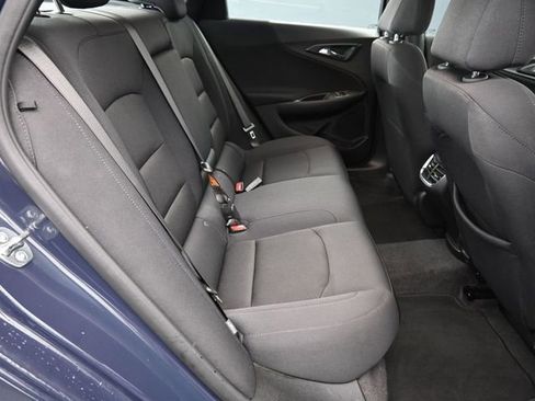 Used 2025 Chevrolet Malibu LT image 29