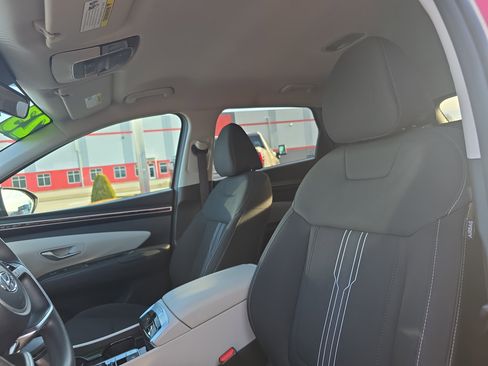 Used 2023 Hyundai Tucson SEL image 12