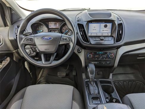 Used 2019 Ford Escape SE image 16