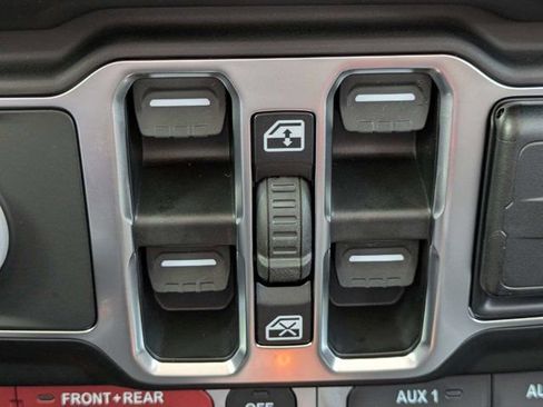 New 2026 Jeep Gladiator Rubicon AWD/4WD image 24