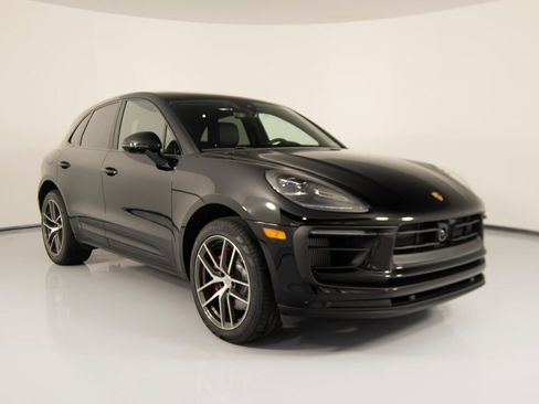 New 2026 Porsche Macan S image 9