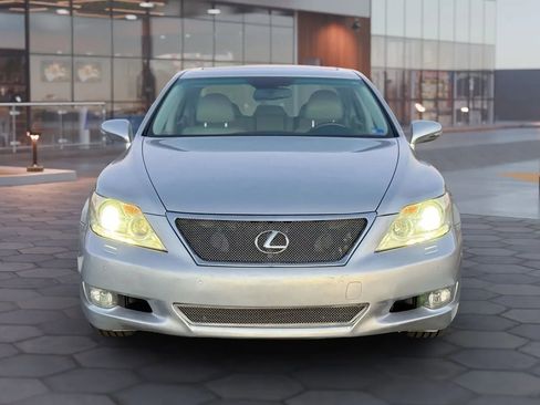 Used 2010 Lexus LS 460 LS 460 Sedan 4D image 2