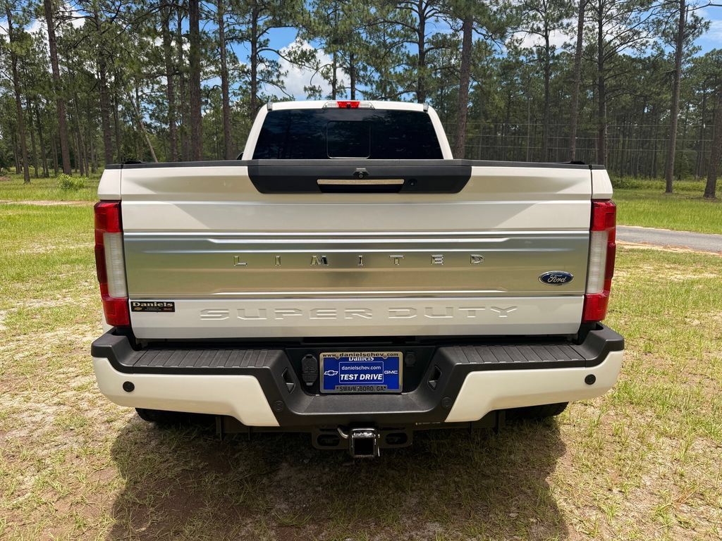 Used 2019 Ford F450 Limited AWD/4WD image 4
