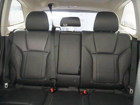 Used 2020 Subaru Forester Limited image 32