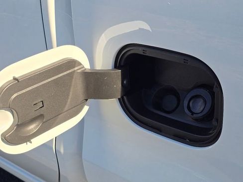 New 2026 Chevrolet Silverado 1500 W/T w/ WT Value Package image 32