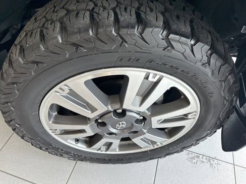 Used 2018 Toyota Tundra 1794 Edition image 18
