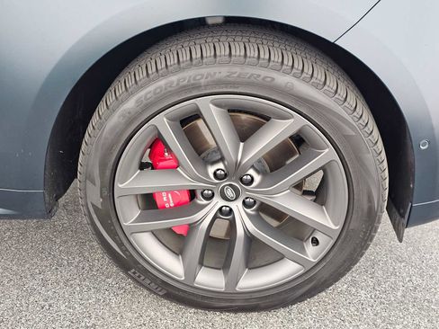 Used 2025 Land Rover Range Rover Sport Autobiography image 9