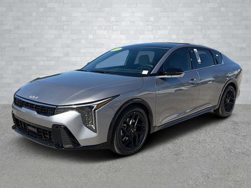 Used 2025 Kia K4 GT-Line Turbo image 8