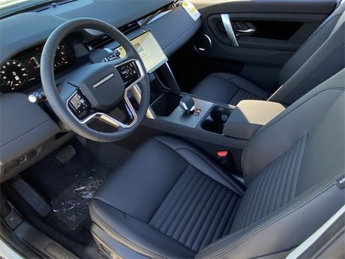 New 2025 Land Rover Discovery Sport S image 5
