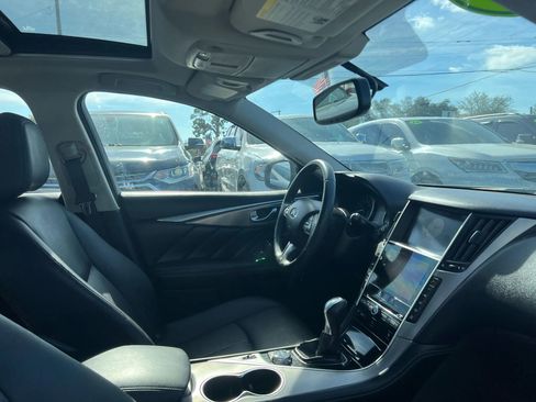 Used 2015 INFINITI Q50 Premium image 16