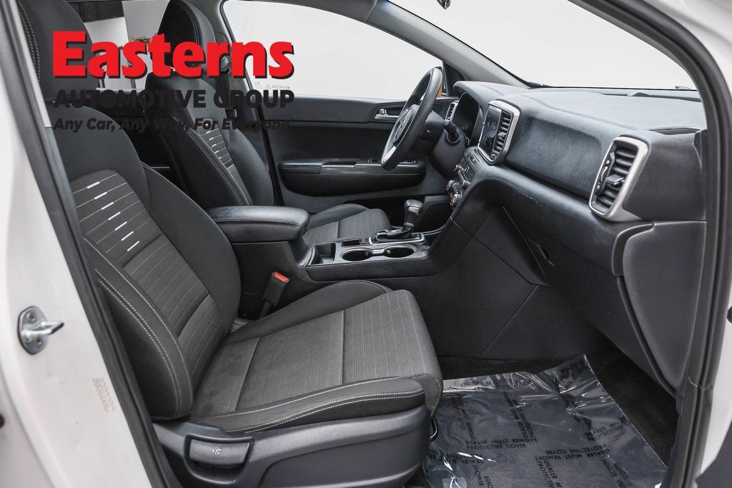 Used 2022 Kia Sportage LX w/ LX AWD Value Edition Package image 25