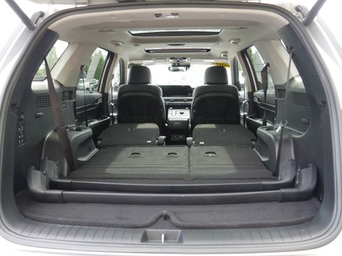 Used 2024 Hyundai Palisade Limited AWD/4WD image 8
