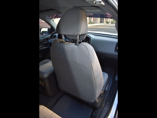 Used 2020 Chevrolet Colorado W/T w/ WT Convenience Package RWD image 32