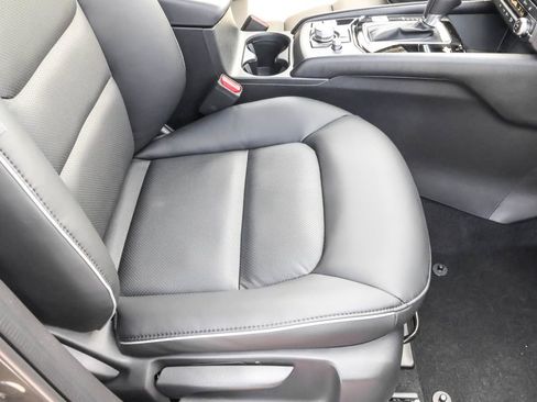 Used 2025 MAZDA CX-5 AWD 2.5 S w/ Select Package image 38