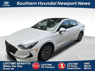 Used 2021 Hyundai Sonata Limited w/ Cargo Package FWD 360° Tour