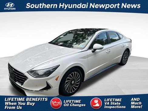 Used 2021 Hyundai Sonata Limited w/ Cargo Package FWD image 1