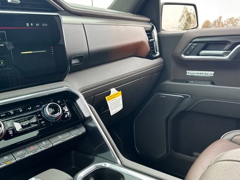 New 2026 GMC Sierra 1500 Denali w/ Denali Reserve Package image 22