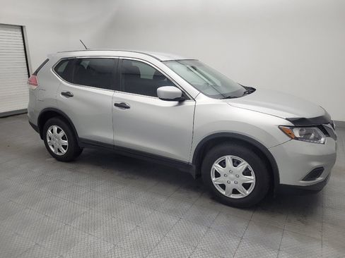 Used 2016 Nissan Rogue S FWD image 11